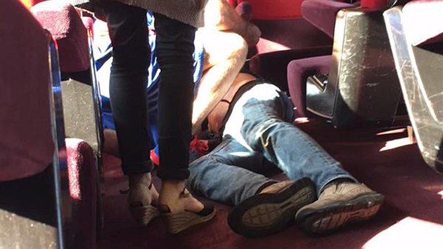 Ve vlaku Thalys jedoucm z Amsterdamu do Pae stlel  estadvacetilet Maroan a vn zranil dva lidi. (21. srpna 2015)