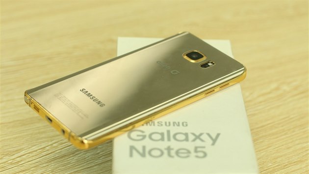 Pozlacen Samsung Galaxy Note 5