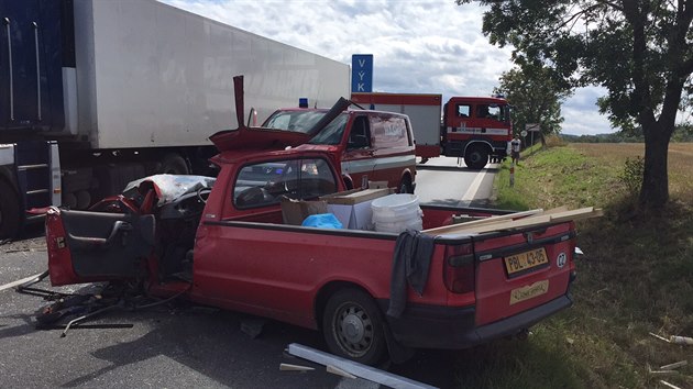 Vn dopravn nehoda v Olbramovicch na Beneovsku (25.8.2015).