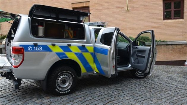 Speciln upraven vozy pro policejn pyrotechniky maj slouit k pevozu vybaven i nebezpenho materilu.