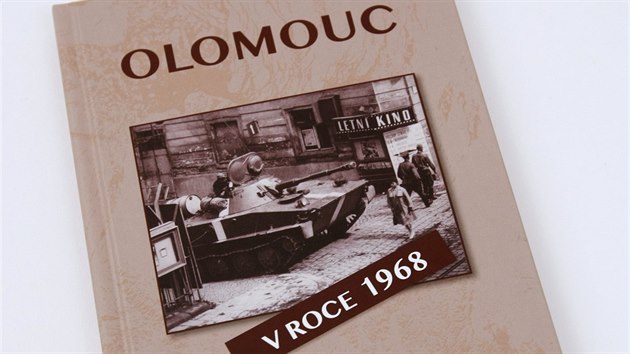 Nov uniktn kniha Olomouc v roce 1968 mapuje vpd vojsk Varavsk smlouvy ale i situaci ve mst vetn napklad stavby Prioru jako symbolu normalizace.