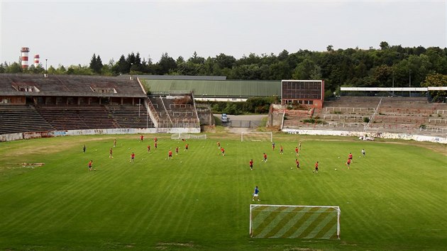 Stadion obnovil pro svou ervnovou rozluku s karirou Petr vancara. Nyn legendrn stnek vyuv mlde Zbrojovky.