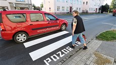 Jeden ze zruených pechod pro chodce na frekventované Hodolanské ulici v...