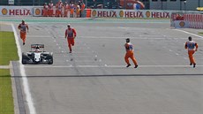 Nico Hulkenberg v neastné pozici bhem Velké ceny Belgie formule 1.