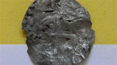 Více ne tisíc let stará mince nalezená v rámci archeologického przkumu v...
