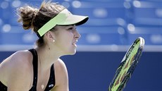 Belinda Bencicová bhem osmifinále v Cincinnati. Soupekou jí byla Lucie...