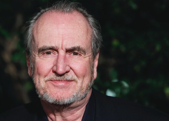 Reisér Wes Craven podlehl rakovin.