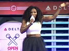 Serena Williamsová zpívala karaoke. Trochu falen