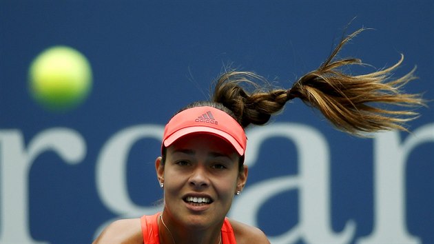 Srbsk tenistka Ana Ivanoviov svd na US Open boj s Cibulkovou.