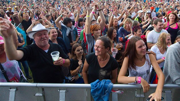 Dvoumsn festivalov tace po eskch pamtkch vyvrcholila o vkendu v podhrad eskolipskho Bezdzu.