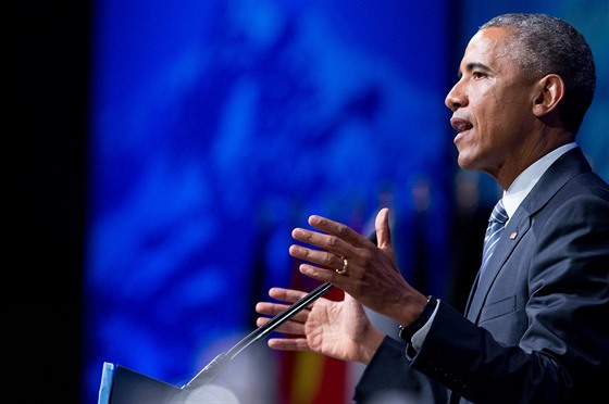Barrack Obama na konferenci v Anchorage na Aljace (31. 8. 2015)