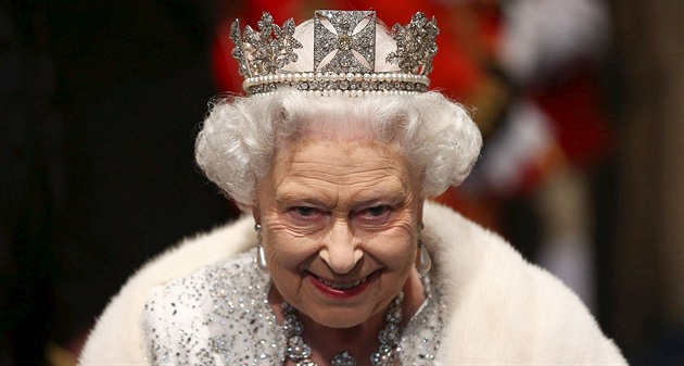 Královna Alžběta II. (Londýn, 8. května 2013)