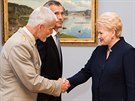 Litevská prezidentka Dalia Grybauskaite s éfem Vojenského výboru NATO Petrem...