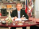 Václav Havel pi novoroním projevu ze své pracovny na Praském hrad (prosinec...