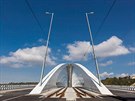 Trojský most byl slavnostn oteven 4. íjna 2014, doprava na nj vyjela o dva...
