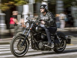 Spanil jzda motork pi pleitosti Prague Harley Days 2015