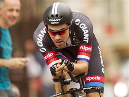 Tom Dumoulin v asovce na Vuelt.