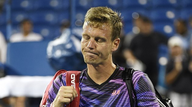 KONEC. Tom Berdych vypadl na US Open v osmifinle, kdy nestail na Richarda Gasqueta.