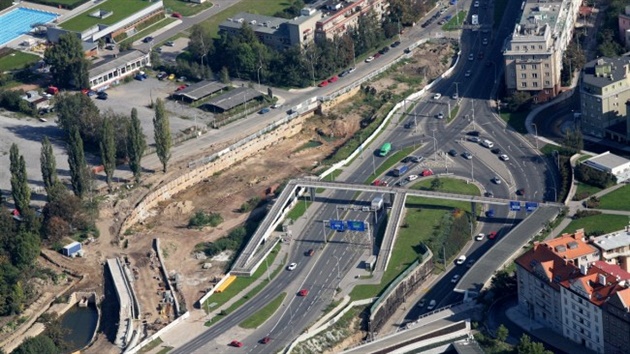 Výstavba tunelového komplexu Blanka - stavenit Malovanka 21. 9. 2007.