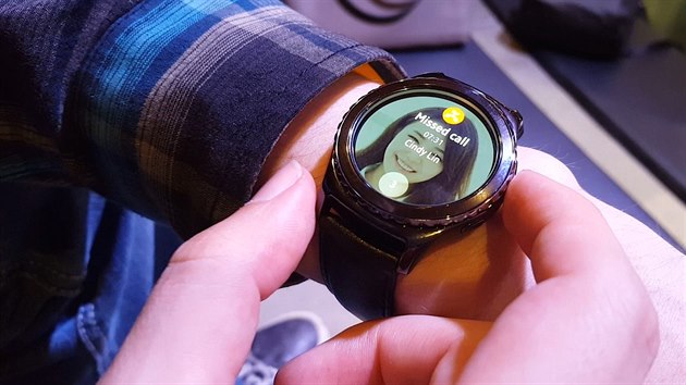 Samsung Gear S2