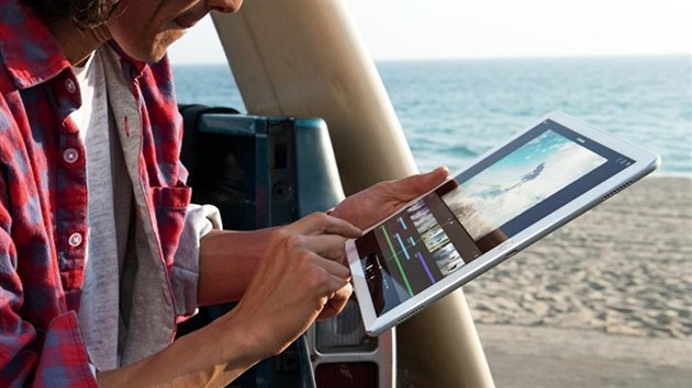 Nový iPad Pro bude v prodeji od listopadu. Ponkud nám u nj chybí USB...