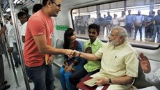 Novou stanici Baa auk slavnostn otevel indický premiér Naréndra Módí a...