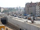 Výstavba tunelového komplexu Blanka - stavenit Hradanská 1. 7. 2010.