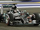 Lewis Hamilton v kvalifikaci na Velkou cenu Singapuru