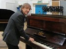 birka v Abbey Road objevil také piano, na kterém vznikla píse Lady Madonna.