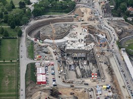 Stavba tunelového komplexu Blanka: Stavenit na Letné v roce 2009