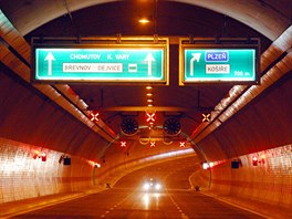 10. MÍSTO: Tunel Mrázovka (Praha) - Přes 1200 metrů dlouhý silniční tunel v...