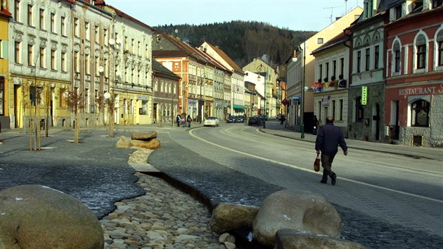 Nejdek na Karlovarsku je tetím lenem Paktu ohroených mst, jeho vznik iniciovala A a poté se pidaly také Kraslice.