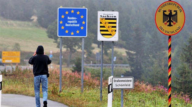 Situaci na hraničním přechodu Boží Dar–Oberwiesenthal monitorují i kvůli možnému pohybu migrantů hlídky německé policie.