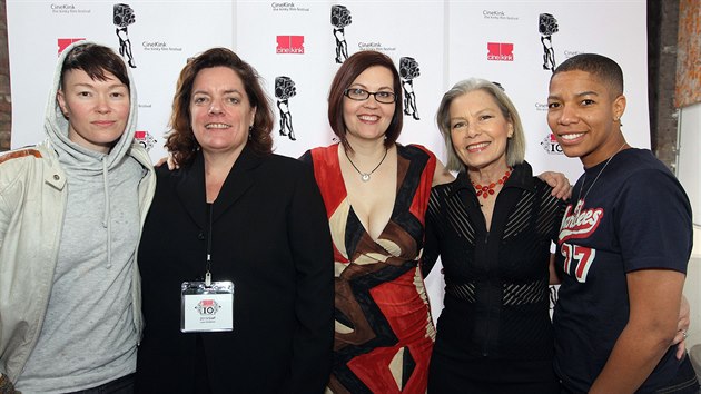 Candida Royalle (druhá zprava) na festivalu filmů pro dospělé s protagonistkami porno odvětví (zleva Jiz Lee, Lisa Vandeverová, Tristan Taormino, Nenna Joinerová)