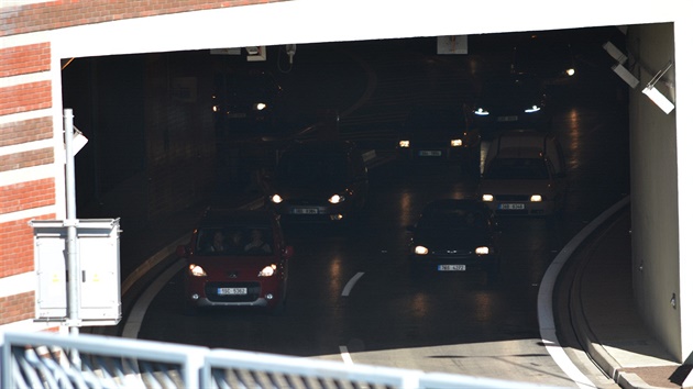 První řidiči v tunelovém komplexu Blanka. (19. září 2015)