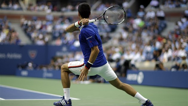 DYNAMIKA. Novak Djokovi po odehranm forhendu v semifinle US Open.