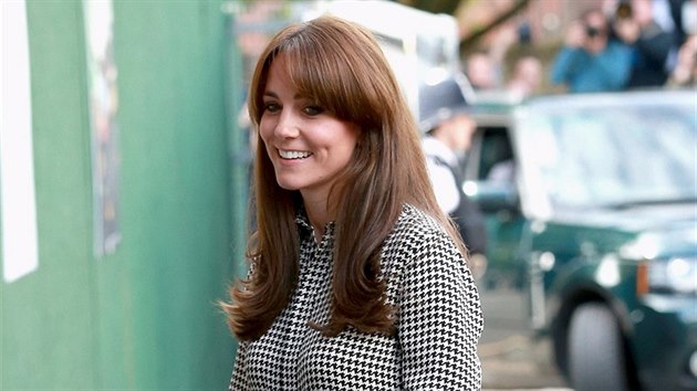 V�vodkyn� Kate na n�v�t�v� Anna Freud Centre (Lond�n, 17. z��� 2015)