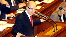 Premiér Bohuslav Sobotka při projevu ve Sněmovně.
