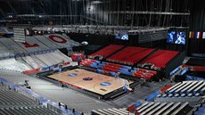 Pohled na Stade Pierre Mauroy na pedmstí Lille. Ve fotbalové arén má...