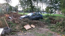 P�i nehod� na kraji Ol�an u Prost�jova zem�el sedmdesátiletý �idi�. Auto s...