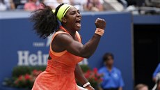 OSLAVA. Serena Williamsová a její tradi�ní doprovod d�le�itých získaných...