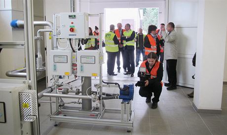 Modernizovaná úpravna vody v Plzni u je ve zkuebním provozu. (29. záí 2015)
