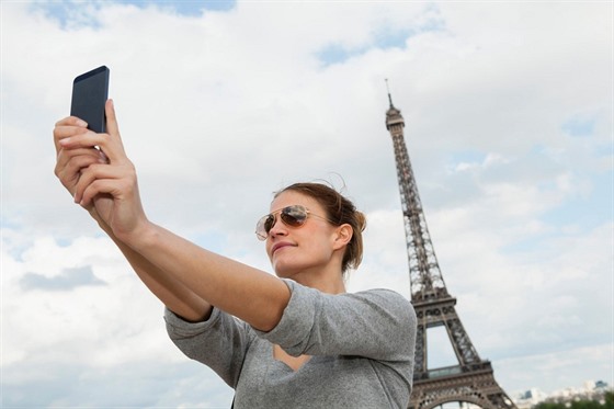 Region Île-de-France koncem roku piel o znanou ást turist. Cesty do Paíe ruili hlavn Rusové a Japonci.