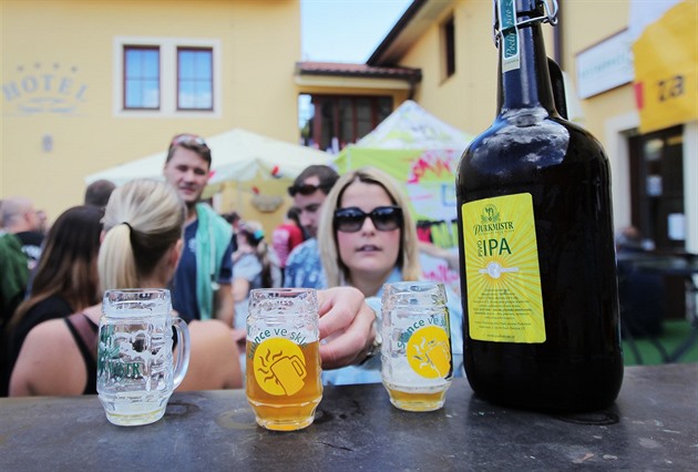 Obří pivní festival se přesunul do Litoměřic, přihlásilo se 250 pivovarů