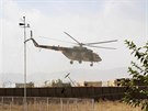 Helikoptéra piváí speciální jednotky do msta Kundúz na severu Afghánistánu....