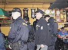 Ostrovtí policisté kontrolovali pi akci Úklid poádek ve mst a okolí.