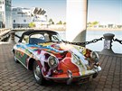 Porsche 356 C 1600 SC Cabriolet z roku 1964, které patilo americké zpvace...