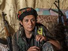Jedna z výhod en v kurdských milicích je ta, e se bojovníci Islámského státu...