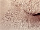 Stopy po vod? Snímky útvar irokých jeden a deset metr poídila sonda Mars...