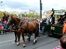 Poátek praské hromadné dopravy se datuje k 23. záí 1875, kdy poprvé vyjela...